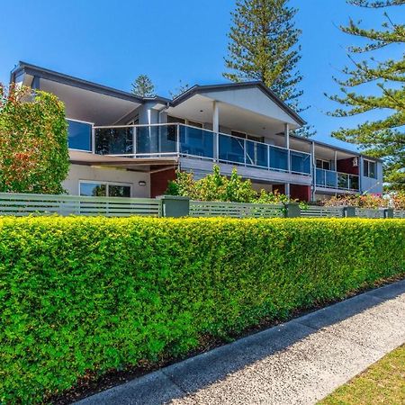 Adrift Apartments Yamba Extérieur photo