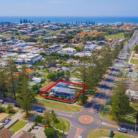 Adrift Apartments Yamba Extérieur photo