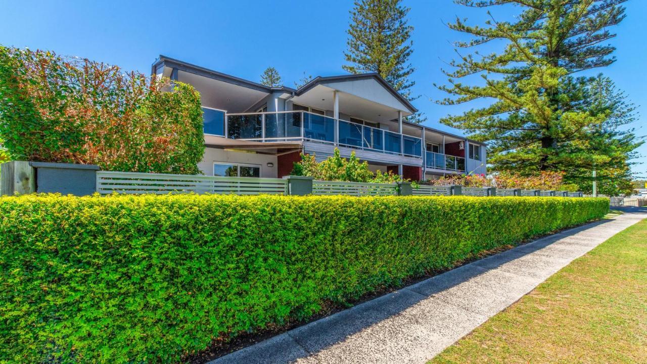 Adrift Apartments Yamba Extérieur photo